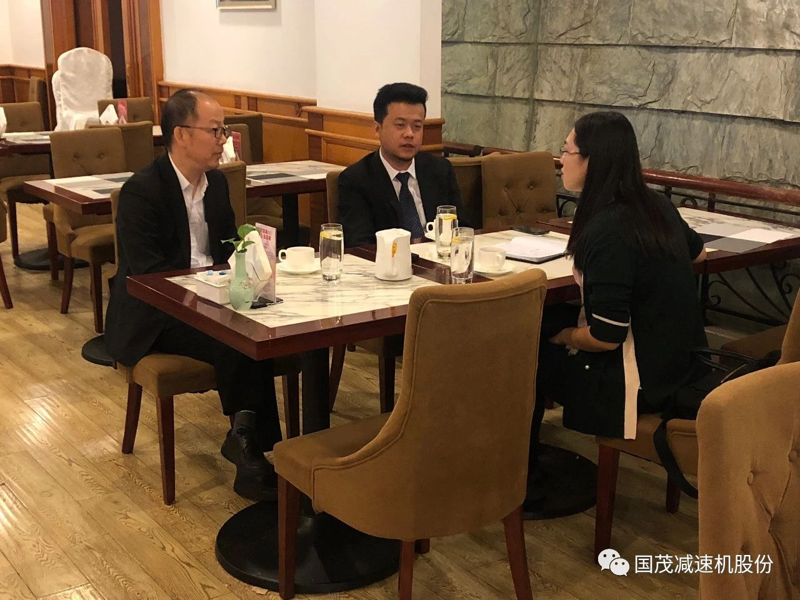 國茂減速機徐彬總經(jīng)理接受新華社的記者采訪